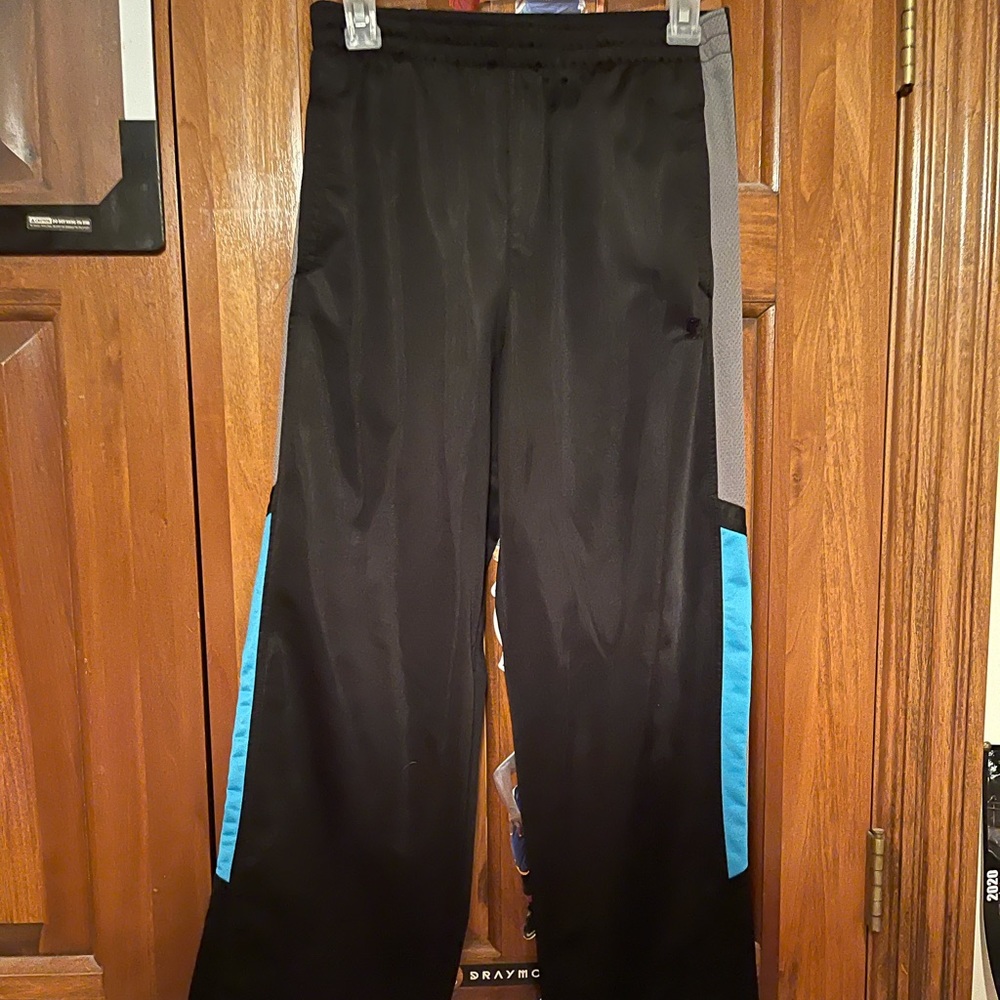 Skechers pants